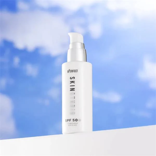 BPerfect Skin Studio Hydrosheer Skin Glaze Spf 50 - Image 2