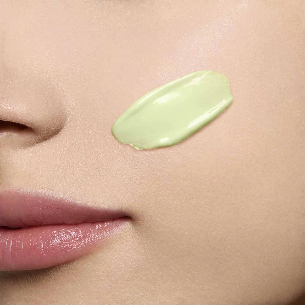 Clarins Calm Essentiel Redness Corrective Gel - Image 2