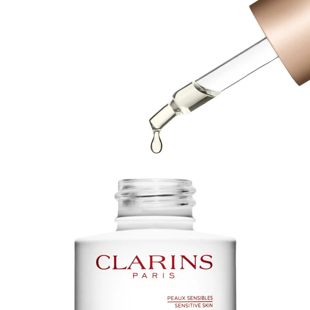 Clarins Calm Essentiel Restoring Treatment Oil - Image 6