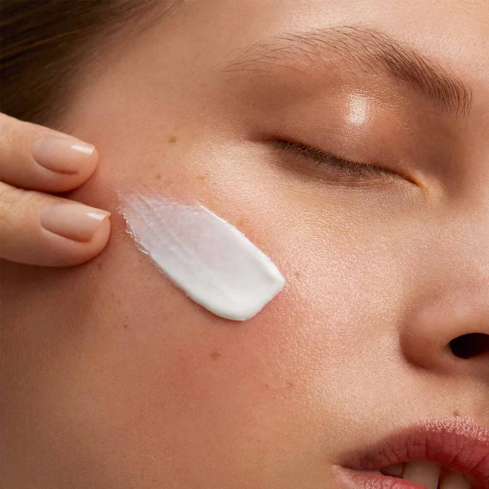 Clarins Hydra Essentiel Cream SPF 15 50ml - Image 2