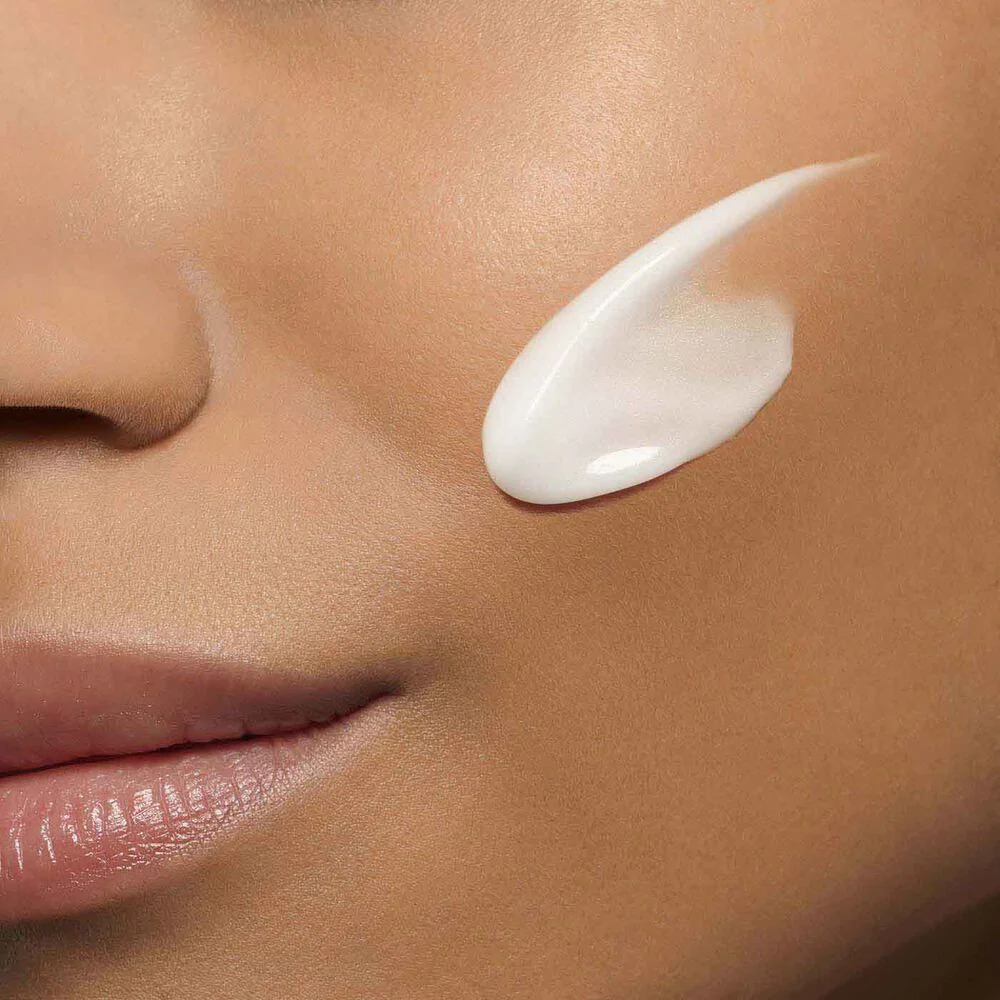 Clarins Pore Control Serum - Image 2