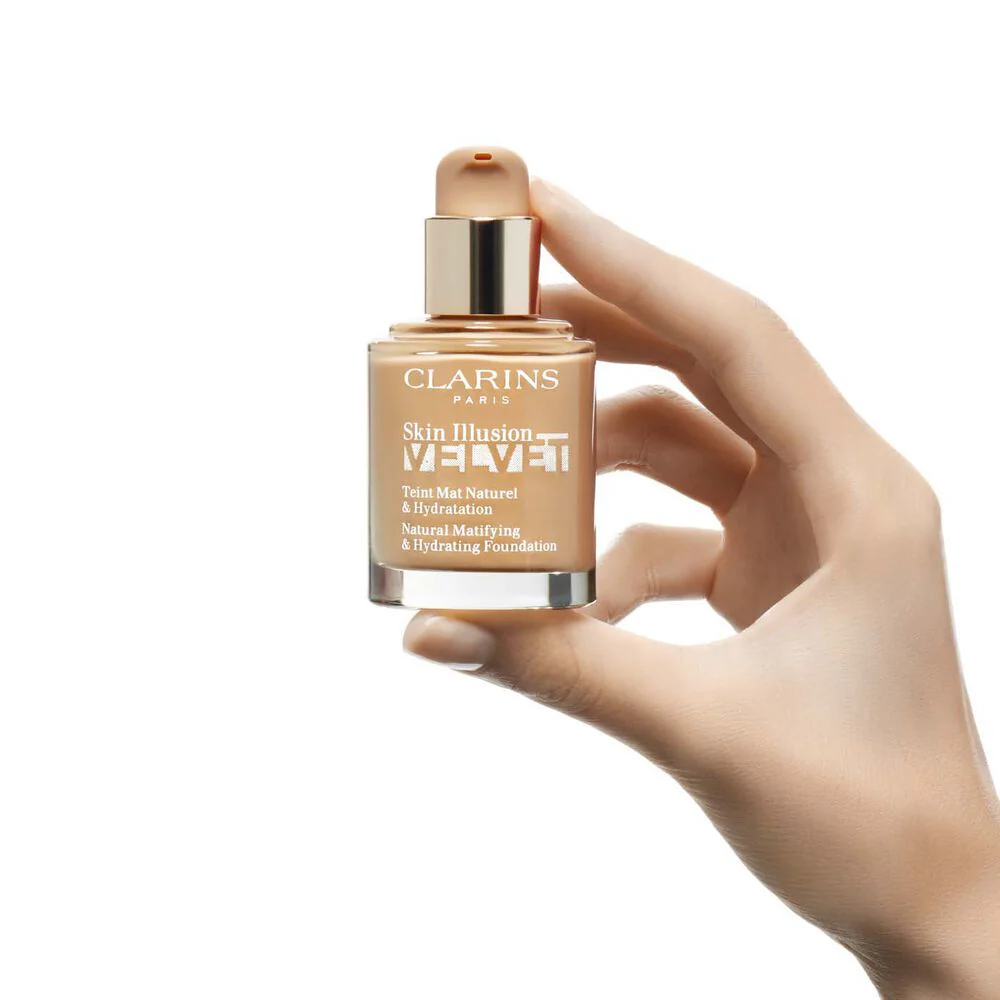 Clarins Skin Illusion Velvet 105N Nude - Image 4