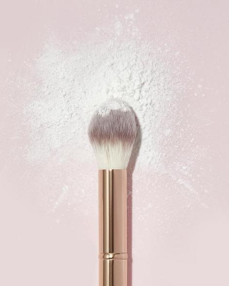 Sculpted Set & Perfect Powder Brush - Image 2